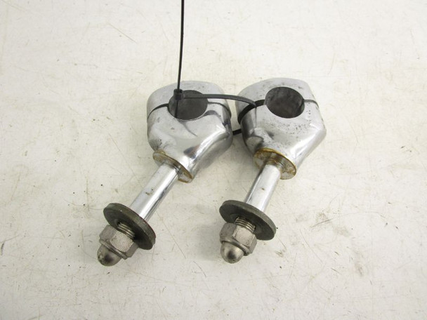 03 Yamaha Midnight Venture XVZ 1300 Handlebar Clamps 4XY-23442-10-00 2002-2007