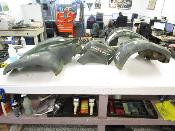 13 Yamaha Grizzly YFM 125 Front Rear Fenders Green 1C5-W2161-01-00 2009-2013