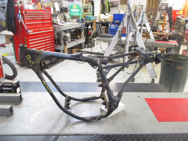 84 Yamaha YTM 225 DX Frame Chassis 29U-21110-01-33 1984