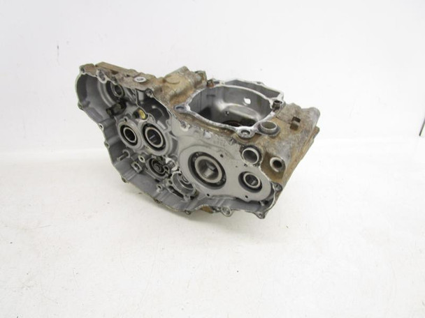 99 Yamaha YZ 400 F YZ400F Crankcases Cases Left Right 5BE-15100-03-YX 1998-2001