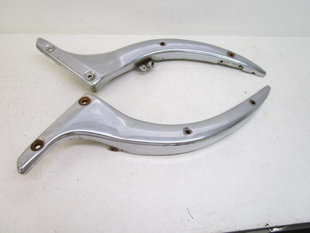 06 Suzuki VL 800 C50 Boulevard Rear Frame Brace Grip 41620-41F00 2001-2023