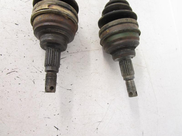00 Honda TRX 300 FW Front CV Axles 42250-HC5-305 1993-2000 00 Honda TRX 300 FW Front CV Axles 42250-HC5-305 1993-2000