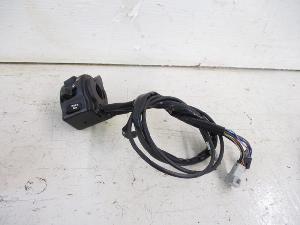 02 Victory Deluxe Cruiser 92ci Left Handlebar Bar Switch 4110240 2002