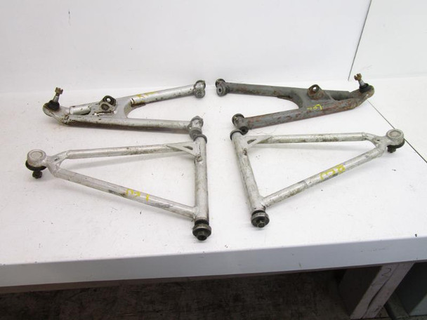 01 Yamaha YFM 660 R Raptor Front Upper Lower A Arms 5LP-23570-00-00 2001-2003