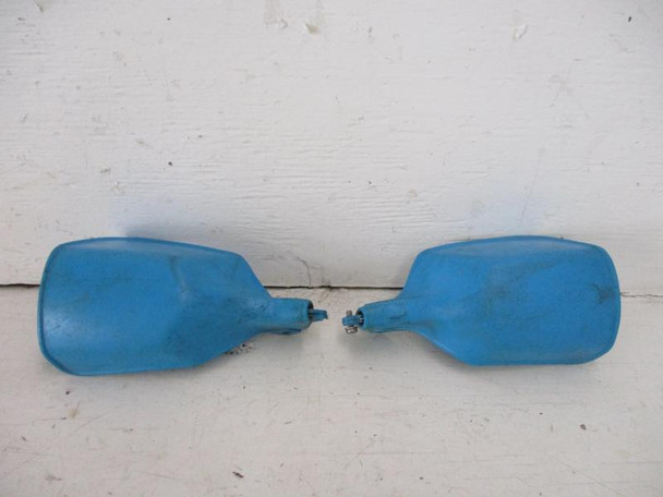 1982-1984 Yamaha IT 175 200 250 490 Left Right Hand Guard 3R9-26141-00-00