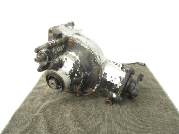 87 Suzuki LT4WD LTF250 4x4 Front Differential Diff Gear Case 27300-19820 87 Suzuki LT4WD LTF250 4x4 Front Differential Diff Gear Case 27300-19820