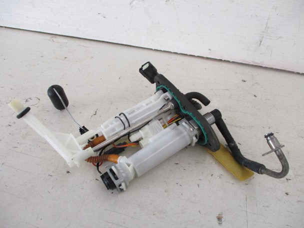 20 Harley Davidson Softail FXST Fuel Pump 61200094A 2018-2024