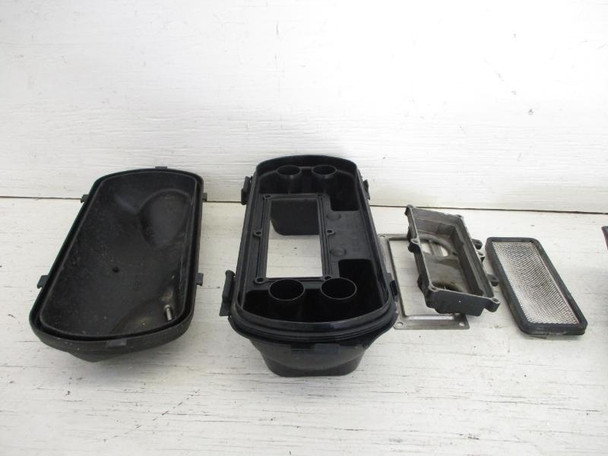 97 Seadoo GTX 787 Intake Silencer and Cover 273000103 1997