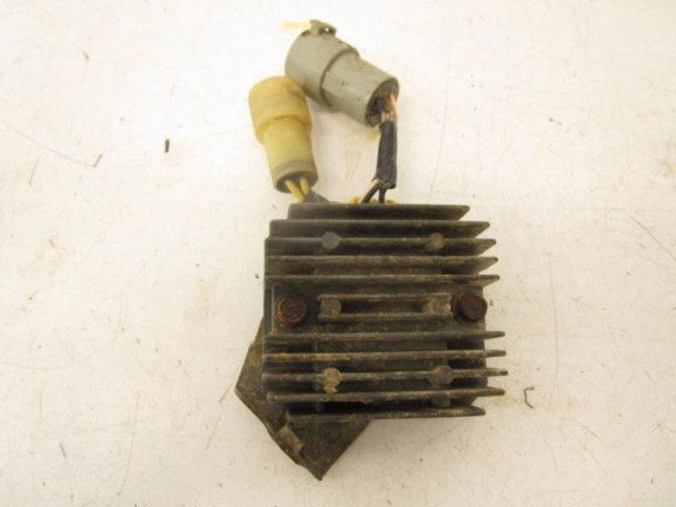 01 Kawasaki KLF 300 Bayou 2x4 Voltage Regulator 21066-1112 1999-2004 01 Kawasaki KLF 300 Bayou 2x4 Voltage Regulator 21066-1112 1999-2004