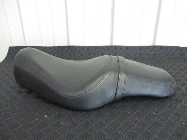 05 Harley Davidson Sportster XL 1200 Custom Seat 51530-04 2004