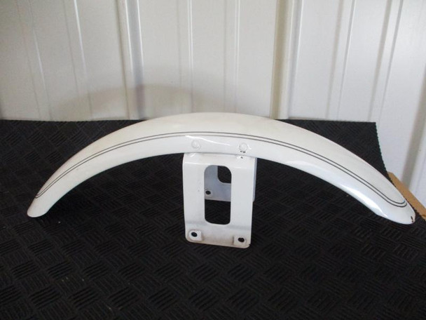 05 Harley Davidson Sportster XL 1200 Custom Front Fender 58998-04BJG 2005 05 Harley Davidson Sportster XL 1200 Custom Front Fender 58998-04BJG 2005