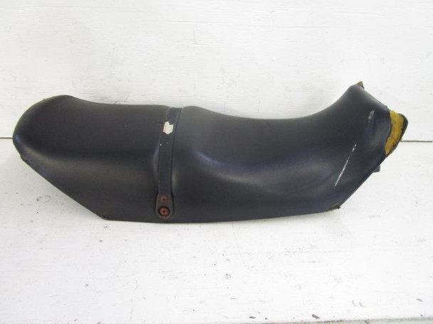 85 Suzuki GS 700 E ES Seat Pan Foam 45100-06A01-58R 1985