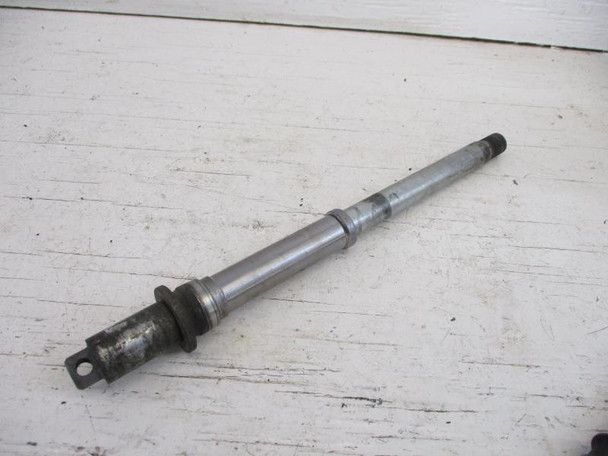 89 Honda GL 1500 Goldwing Rear Axle 42301-MN5-000 1988-2000 89 Honda GL 1500 Goldwing Rear Axle 42301-MN5-000 1988-2000