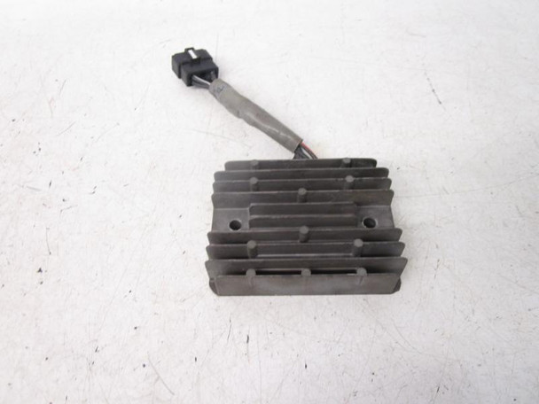 01 Suzuki GSXR 1000 Voltage Regulator Rectifier 32800-33E21 2001-2002