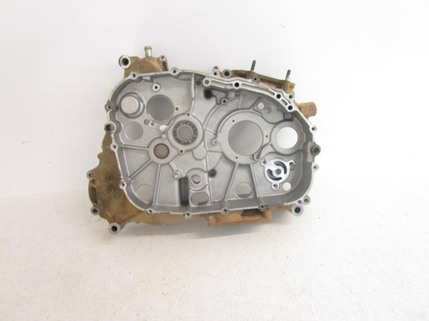06 Suzuki LTF 400 Eiger Manual 4x4 Right Crankcase Case  11302-38852 2002-2007