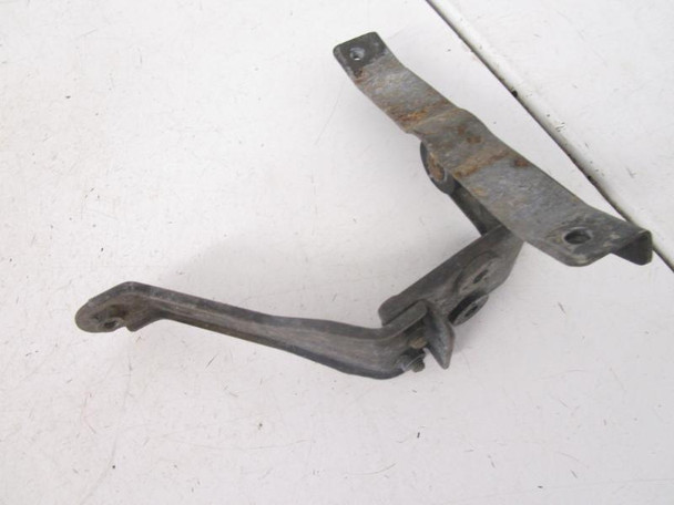 98 Suzuki GSXR 1100W Lower Radiator Mount 17760-46E00 1993-1998