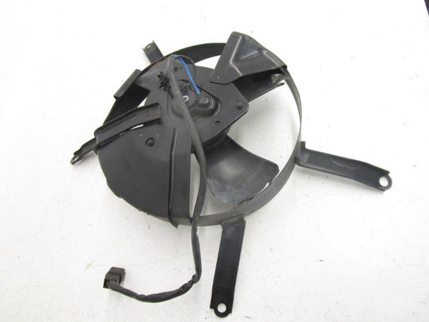 98 Suzuki GSXR 1100W Cooling Fan 17800-46E02 1996-1998 *READ DESC
