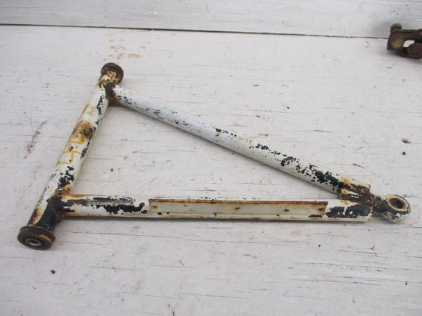 15 Polaris ACE 570 EFI Left Front Lower A Arm Control 2202906 2015