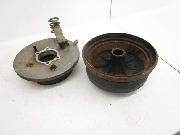 00 Yamaha YFM 600 Grizzly Rear Brake Plate Drum 4SH-25321-00-00 1998-2001 00 Yamaha YFM 600 Grizzly Rear Brake Plate Drum 4SH-25321-00-00 1998-2001