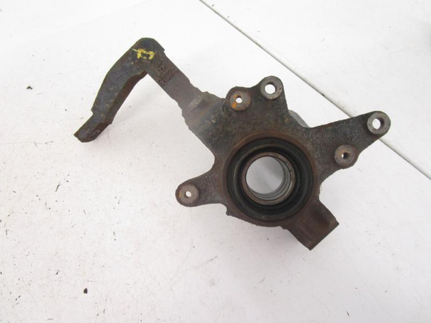 00 Yamaha YFM 600 Grizzly Right Steering Knuckle 5GT-23502-00-00 1999-2001