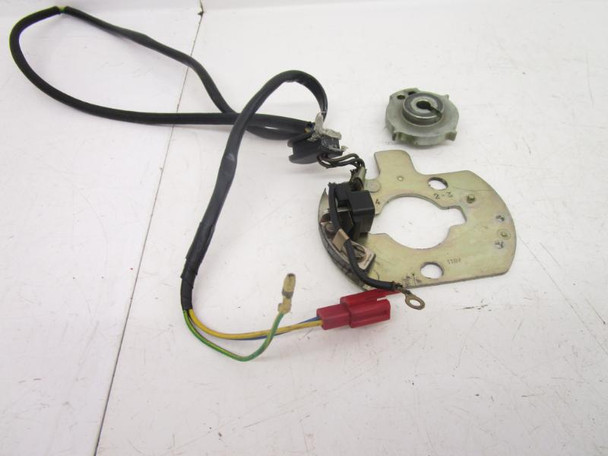 01 Suzuki GSXF 600 Katana Pick Up Coil Signal Generator 33110-17C00 1988-2001 01 Suzuki GSXF 600 Katana Pick Up Coil Signal Generator 33110-17C00 1988-2001