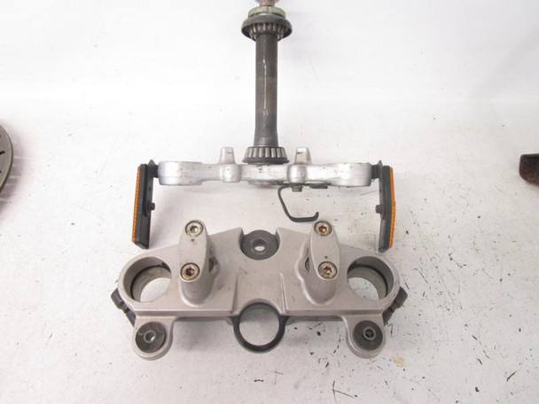 01 Suzuki GS 500 E Upper Lower Triple Trees 51311-01D00 1988-2005 01 Suzuki GS 500 E Upper Lower Triple Trees 51311-01D00 1988-2005