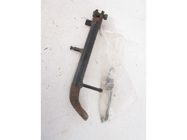 01 Suzuki GS 500 E Kick Side Stand 42310-01D10-019 1988-2005 01 Suzuki GS 500 E Kick Side Stand 42310-01D10-019 1988-2005