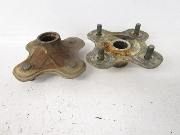05 Yamaha YFM 660 Grizzly Rear Wheel Hubs 5KM-25311-10-00 2003-2008