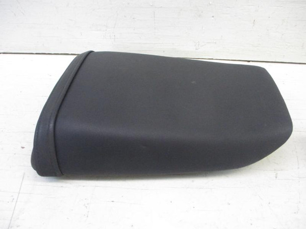 1991-1992 Kawasaki Ninja ZX7 J Rear Passenger Seat 53001-1657-MA