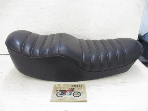 77 Kawasaki KZ 400 D4 D Seat w/ Owners Manual 53001-121