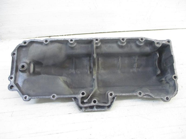 09 Yamaha RS Vector LTX Snowmobile Oil Pan Strainer Cover 8ES-13417-00-00 2009