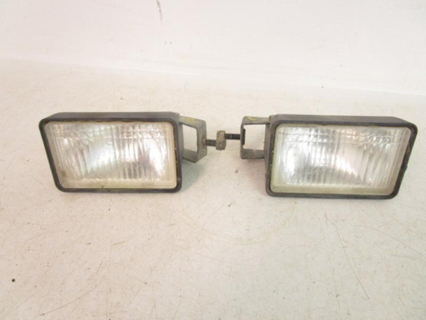 04 Polaris Magnum 330 2x4 Front Headlight Lamp Lens 2431011 2003-2006