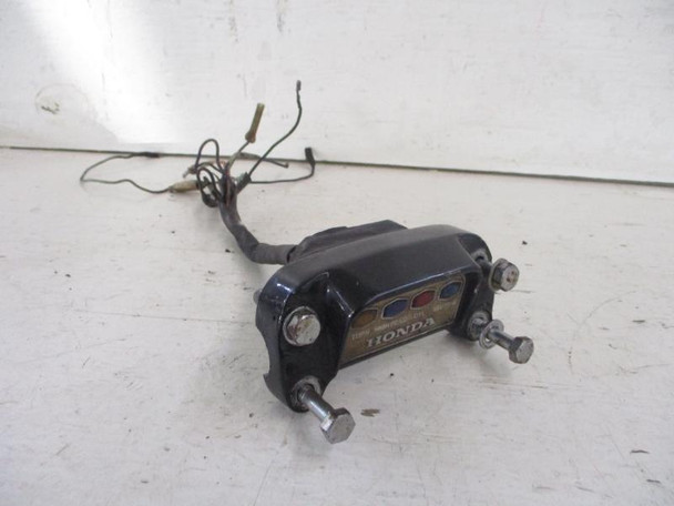 1972-1975 Honda CB 750 K Handlebar Clamp Indicator Light 53133-323-010