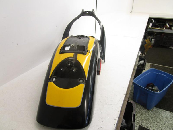 97 Honda VLX 600 Shadow Rear Fender 80120-MZ8-E60 1997