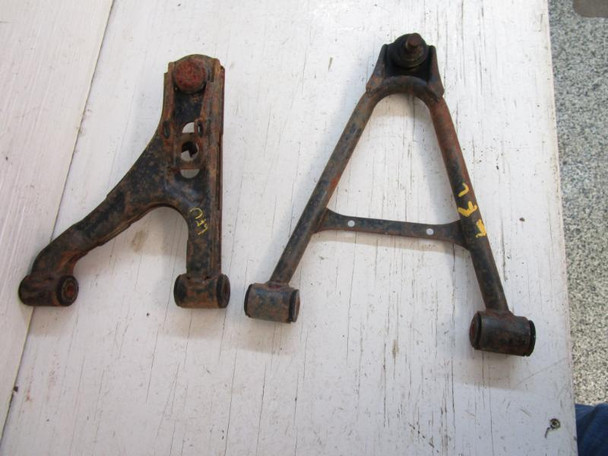 00 Yamaha YFM 400 Kodiak 2x4 Left Arms Upper Lower 5GH-23570-00-00 2000-2001