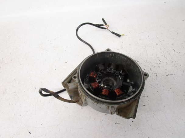 96 Honda XR 200 Stator and Cover 31120-KT0-831 1990-2002