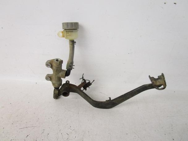 01 Yamaha YFM 660 Raptor Rear Master Brake Pedal 4PT-2580E-00-00 2001-2005