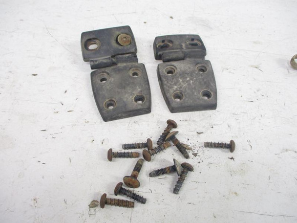 09 Polaris Ranger 700 EFI Crew Hood Hinge 5437902 2009