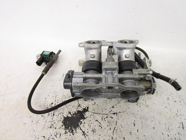 04 Honda FSC 600 D Silverwing OEM Keihin Throttle Body 16400-MCT-681 2002-2007