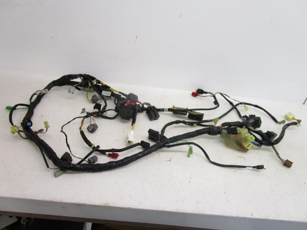 04 Honda FSC 600 D Silverwing Wire Wiring Harness 32100-MCT-650 2003-2004