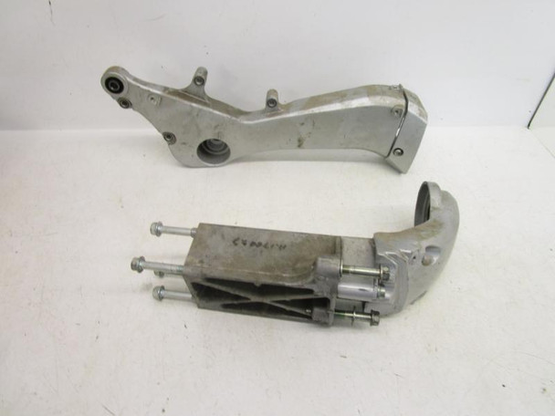 04 Honda FSC 600 D Silverwing Swingarm 52000-MCT-910 2003-2013