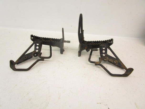 03 Suzuki LT 160 Quad Runner Left Right Foot Peg Rests 43510-02C10-019 1991-2004