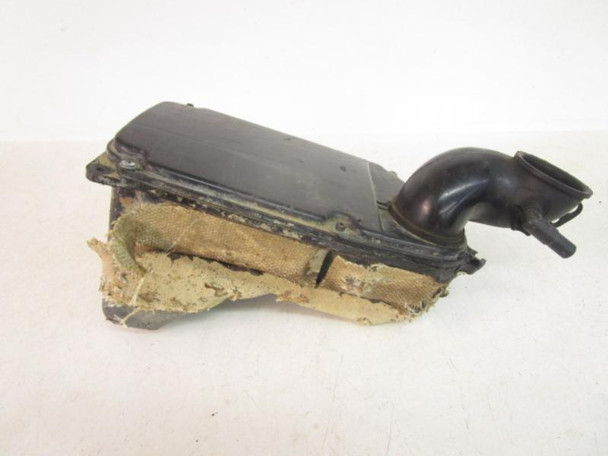 98 Yamaha YFM 600 Grizzly Air Box Cleaner 1UY-14411-02-00 1998-2001