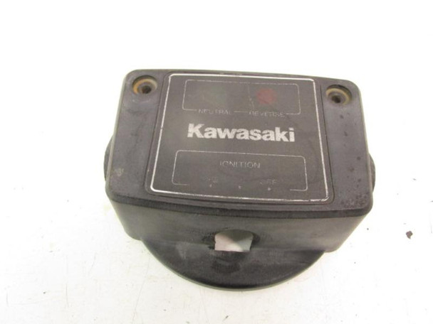 85 Kawasaki Bayou 185 KLF185A Handlebar Cover Pod 59441-1057 1985-1988