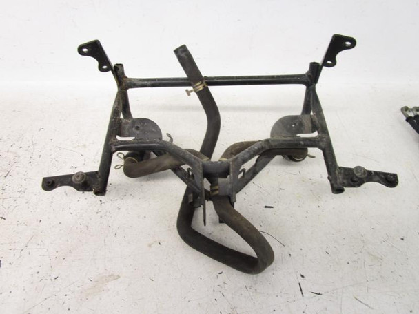 95 Kawasaki ZX 6E ZX600 Ninja Front Fairing Stay 11047-1935 1993-2004