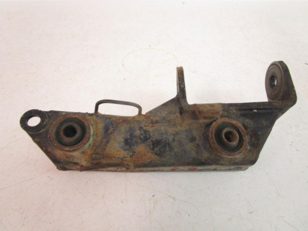 86 Honda TRX 200SX Fourtrax Front Right Knuckle Holder 51310-HB3-770 1986-1988
