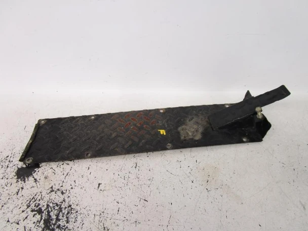 05 Kawasaki Mule 3010 KAF620 Trans 4x4 Front Floor Panel 14091-7534 2005-2008