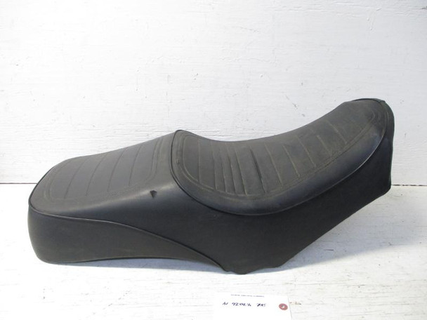 82 Yamaha XV 750 Virago Seat 5G5-W2472-00-00 1981-1982