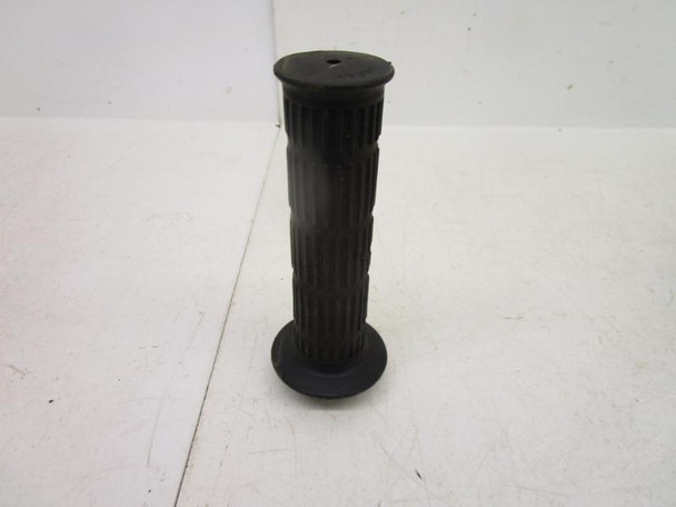 81 Kawasaki KZ 440 A2 Twist Tube Throttle 46019-038 1981