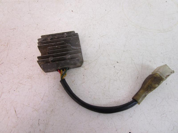 83 Honda ATC 200 E Big Red Voltage Regulator 31600-958-682 1982-1984